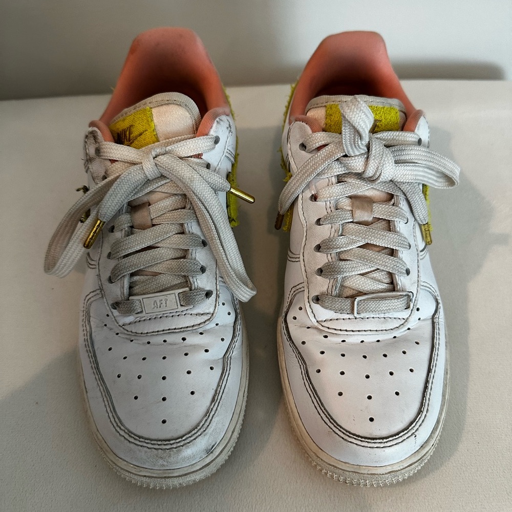 Nike Kids White and Yellow Sneakers